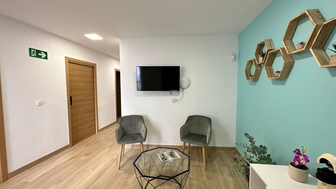 Pension Alicante Bergez Exteriör bild