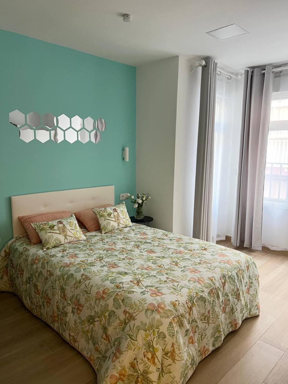 Pension Alicante Bergez Exteriör bild